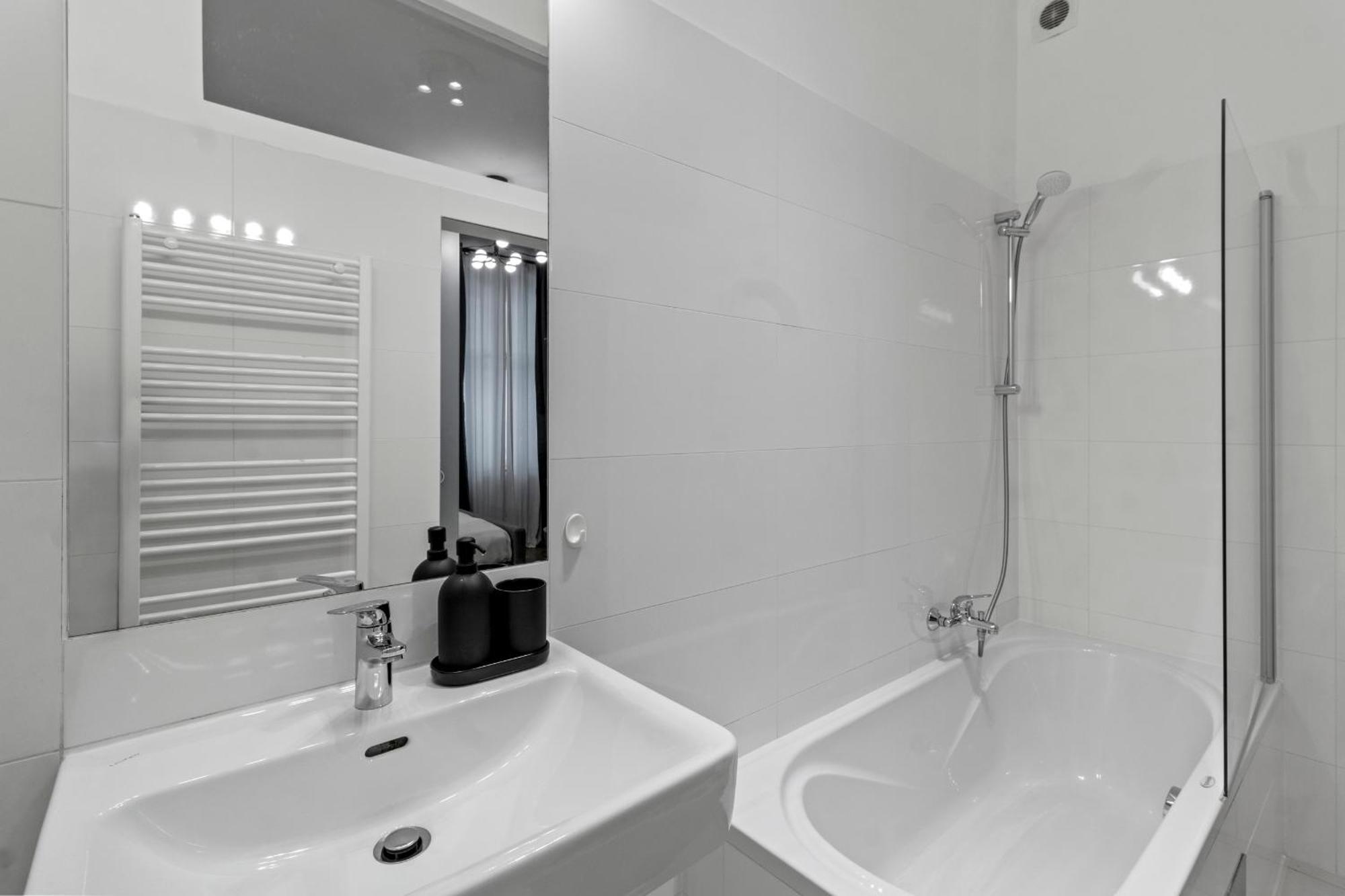 Cozy Vienna Apartments - 4 Min U6 Josefstaedterstrasse Екстериор снимка