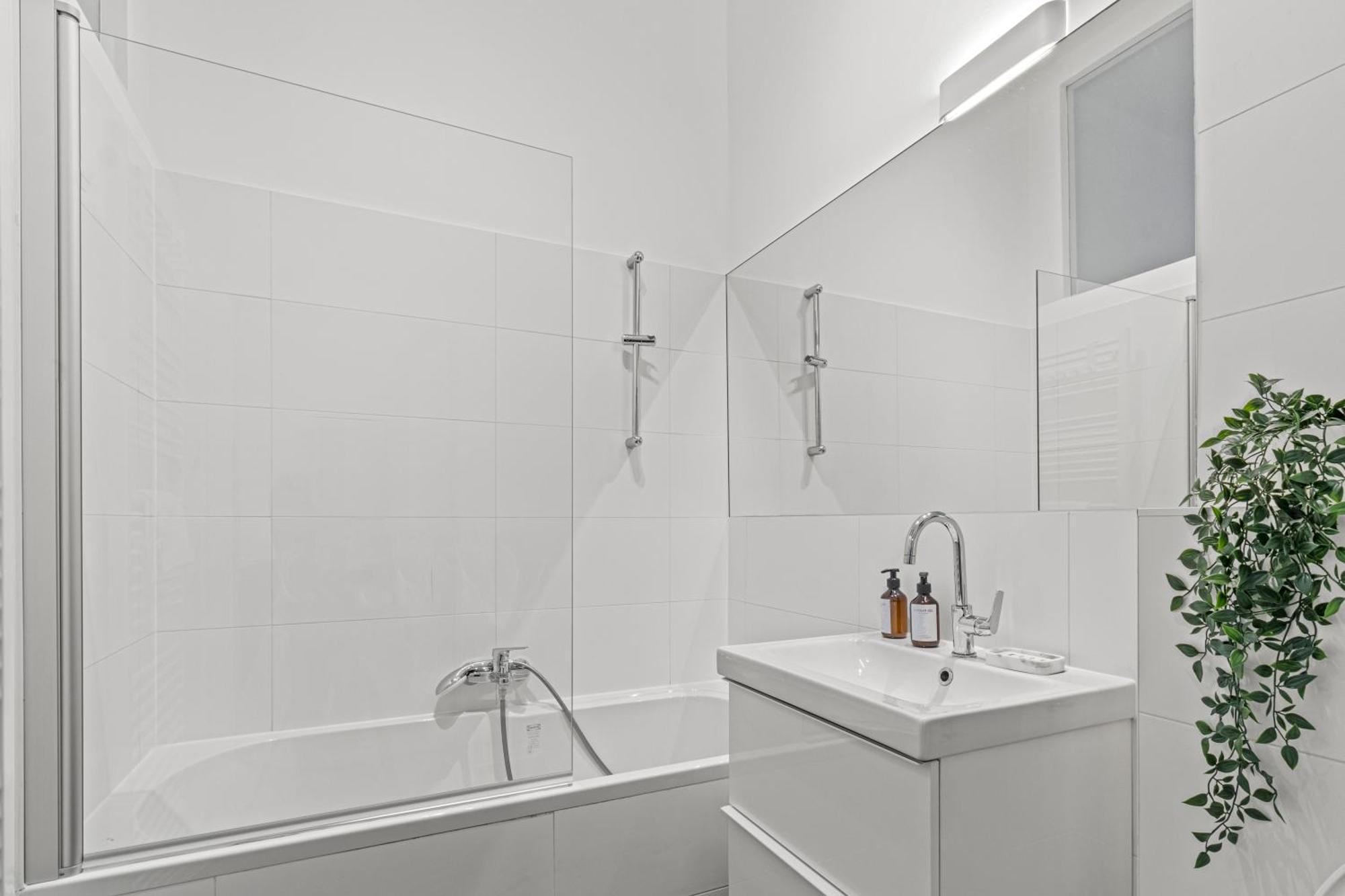 Cozy Vienna Apartments - 4 Min U6 Josefstaedterstrasse Екстериор снимка